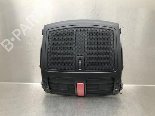 Used Air vent TOYOTA AURIS (_E15_) 1.8 Hybrid (ZWE150_, ZWE150R) (136 hp) 33218218