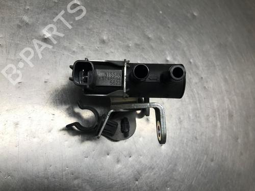 Used Electronic sensor NISSAN PULSAR Hatchback (C13) 1.6 DIG-T (190 hp) 33181253