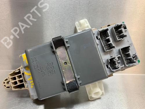 Fuse box LEXUS GS (_S16_) 430 (UZS161_, UZS161R) | BP10843907E1 