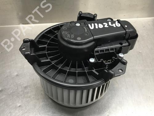 Used Heater blower motor TOYOTA YARIS (_P13_) 1.5 Hybrid (NHP130_, NHP130) (101 hp) 16636664