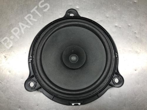 Used Speaker NISSAN PULSAR Hatchback (C13) 1.6 DIG-T (190 hp) 33181188
