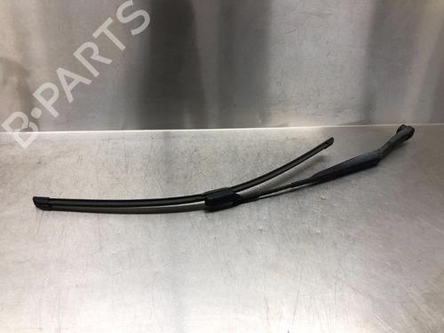 Used Front windshield wiper arm HYUNDAI ix20 (JC) 1.4 (90 hp) 13183186
