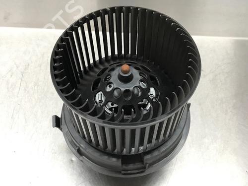 Used Heater blower motor TOYOTA AYGO (_B4_) 1.0 (KGB40) (69 hp) 10960076