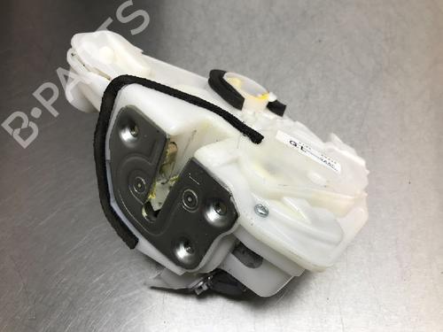 Used Front left lock MAZDA 2 Hatchback (DL, DJ) 1.5 SKYACTIV-G (90 hp) 13178136