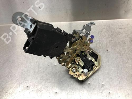Used Rear left lock SUBARU FORESTER (SG_) 2.0 X AWD (SG5) (158 hp) 13182799