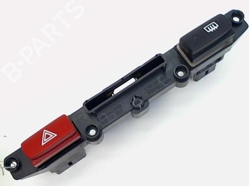 Used Warning switch KIA RIO II (JB) 1.4 16V (97 hp) 13167153