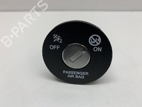 Used Switch HYUNDAI TUCSON (TL, TLE) 1.6 GDi (132 hp) 10841561