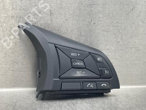 Kombi Kontakt / Stilkkontakt Kombi Kontakt / Stilkkontakt 39512905 39512905