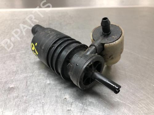 Used Washer pump Washer pump 13185613 13185613