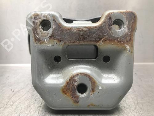 Front bumper bracket SUBARU TREZIA 1.3 (NSP120X, NSP120L) | BP13184912C158 