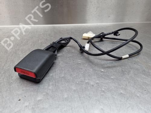 Used Seat buckle MITSUBISHI OUTLANDER III (GG_W, GF_W, ZJ, ZL, ZK) 2.0 Hybrid 4WD (GG2W) (200 hp) 19668276