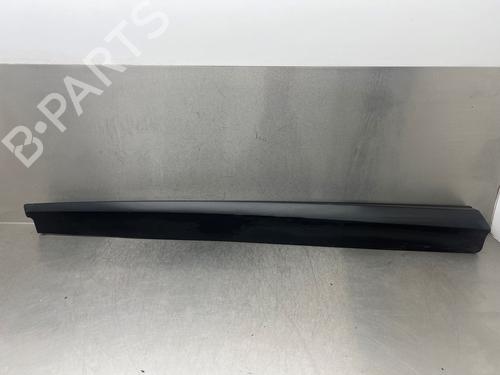 Używane Próg lewy NISSAN JUKE (F16_) 1.0 (114 hp) 22931148