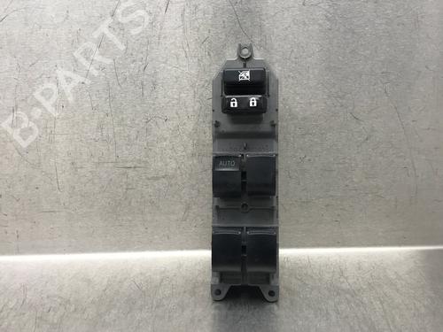 Used Switch TOYOTA AURIS Estate (_E18_) 1.8 Hybrid (ZWE186_, ZWE186R, ZWE186H) (136 hp) 29899303