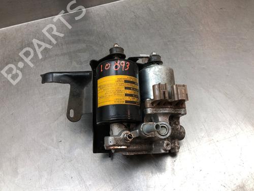 Used Servo brake TOYOTA AURIS (_E18_) 1.8 Hybrid (ZWE186_, ZWE186R) (136 hp) 30028850