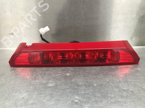 Used Third brake light KIA STONIC (YB) 1.0 T-GDi (101 hp) 29261940