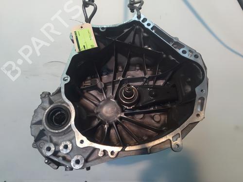 Used Gearbox MAZDA CX-3 (DK) 2.0 SKYACTIV-G (DK5W, DK6W) (120 hp) 30137577
