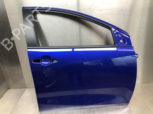 Used Right front door TOYOTA YARIS (_P21_, _PA1_, _PH1_) 1.5 Hybrid (MXPH10, MXPH11) (116 hp) 29925844