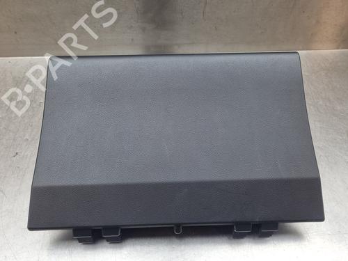 Used Glove box LEXUS LBX (_AYH1_, _AYA1_) Hybrid (MAYH10) (136 hp) 30499101