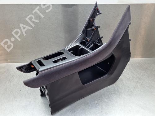 Used Middle console LEXUS LBX (_AYH1_, _AYA1_) Hybrid (MAYH10) (136 hp) 30499100