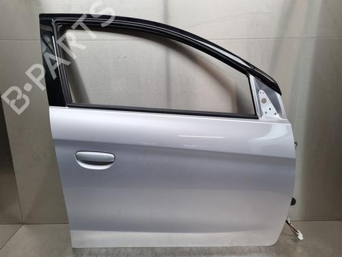 Porta frente direita MITSUBISHI MIRAGE / SPACE STAR VI Hatchback (A0_A) 1.2 (A03A) (80 hp) 30499095