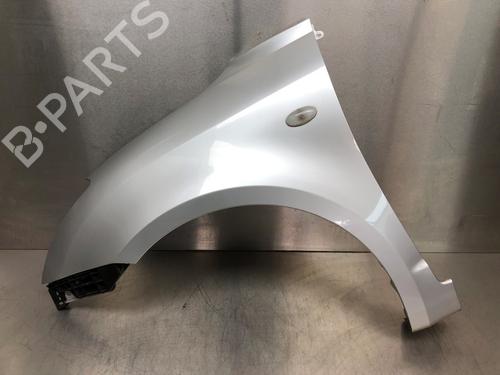 Używane Błotnik przedni lewy SUZUKI SWIFT III (MZ, EZ) 1.3 (RS413, ZC11S) (92 hp) 29619262