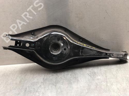 Venstre bak bærearm LYNK & CO 01 PHEV (261 hp) 30520129