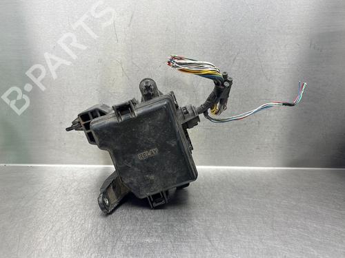 Used Fuse box TOYOTA AYGO (_B4_) 1.0 (KGB40) (69 hp) 30520100