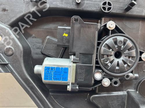 Vindusheismekanisme venstre bak HYUNDAI i40 I CW (VF) 1.6 GDI | BP30839249C24
