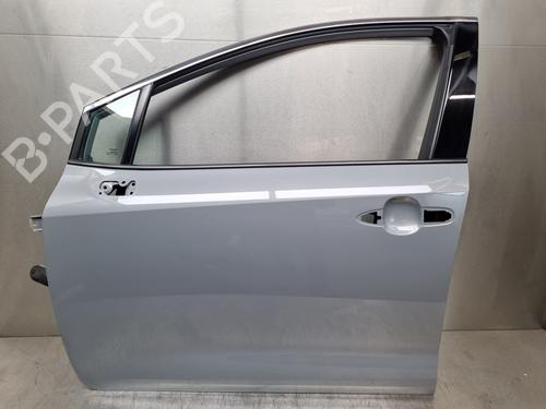 Porte avant gauche TOYOTA COROLLA Hatchback (_E21_, _EA1_, _EH1_) 1.8 Hybrid (ZWE211, ZWE219) (122 hp) 30550750