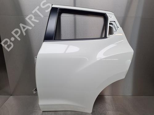 Używane Drzwi tylne lewe NISSAN JUKE (F15) 1.6 (117 hp) 30796059