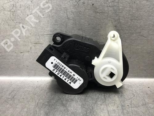 Module électronique NISSAN NV200 / EVALIA Bus e-NV (ME0M) (109 hp) 31297934