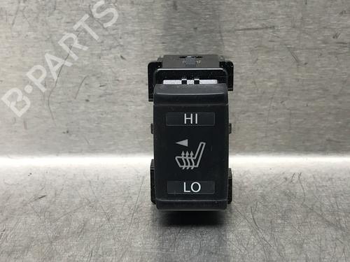 Used Switch NISSAN NV200 / EVALIA Bus e-NV (ME0M) (109 hp) 31297930