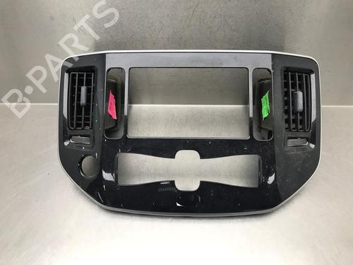 Difusor / Saída de ar NISSAN NV200 / EVALIA Bus e-NV (ME0M) (109 hp) 31297879