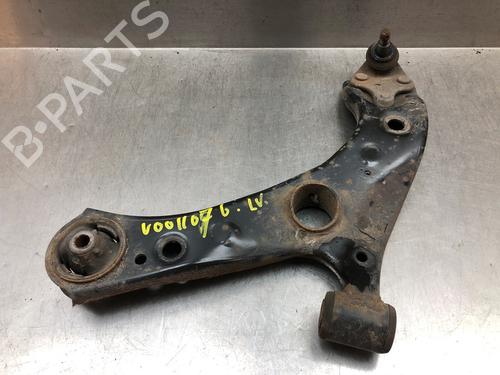Used Left front suspension arm Left front suspension arm TOYOTA C-HR (_X1_) 1.8 Hybrid (ZYX10_, ZYX11_, ZYX10R, ZYX11R) (122 hp) 31322706 31322706