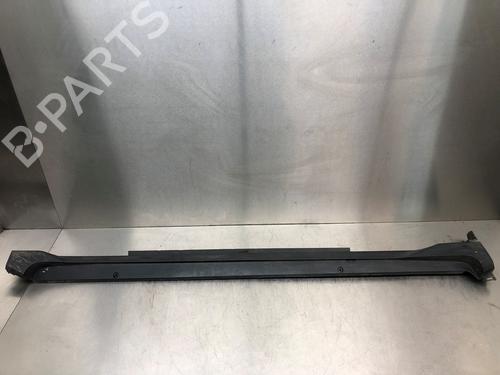 Højre sidekjole TOYOTA C-HR (_X1_) 1.8 Hybrid (ZYX10_, ZYX11_, ZYX10R, ZYX11R) (122 hp) 31322681