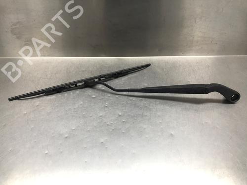 Used Front windshield wiper arm NISSAN CUBE (Z12) 1.6 16V (110 hp) 31343241