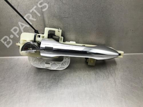 Used Front left exterior door handle HYUNDAI ix35 (LM, EL, ELH) 1.6 (135 hp) 31720895