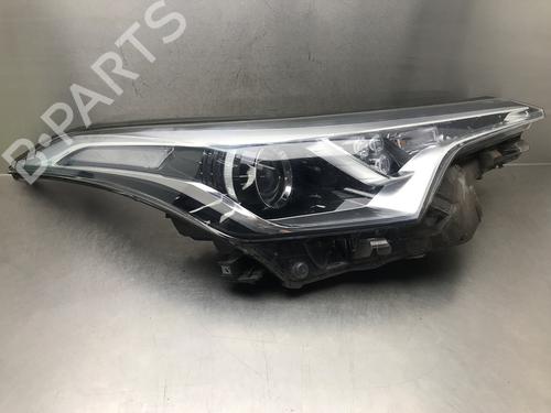 Used Right headlight TOYOTA C-HR (_X1_) 1.8 Hybrid (ZYX10_, ZYX11_, ZYX10R, ZYX11R) (122 hp) 31571068