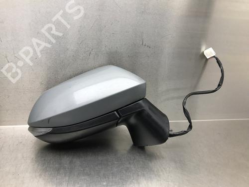 right-mirror-toyota-corolla-hatchback-_e21_-_ea1_-_eh1_-2018-30550747 main image