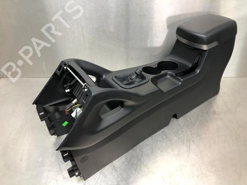 Console central HYUNDAI ix35 (LM, EL, ELH) 1.6 (135 hp) 31812927