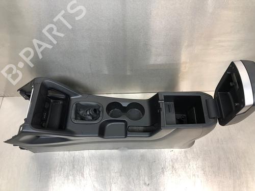 Middle console HYUNDAI ix35 (LM, EL, ELH) 1.6 | BP31812927I22