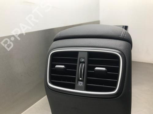 Middle console TOYOTA AURIS (_E18_) 1.8 Hybrid (ZWE186_, ZWE186R) | BP29169274I22 