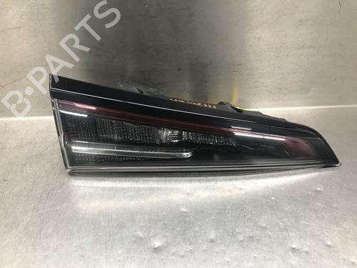Used Left taillight TOYOTA COROLLA Estate (_E21_) 1.8 Hybrid (ZWE211W) (122 hp) 32029808