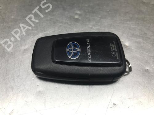 electronic-module-toyota-corolla-estate-_e21_-2019-32029788 main image