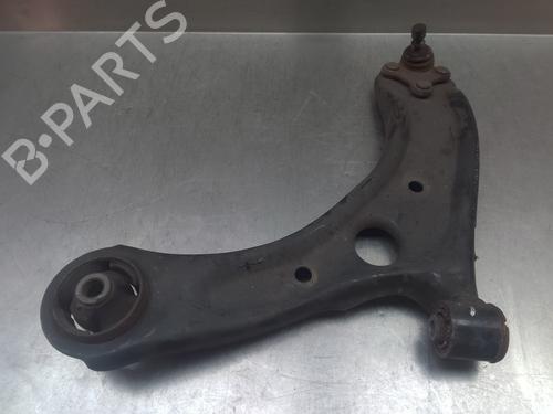 Venstre fortil bærearm KIA SPORTAGE IV (QL, QLE) 1.6 GDI (132 hp) 32123602