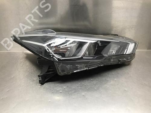 Used Right headlight NISSAN MICRA V (K14) 0.9 IG-T (90 hp) 32123592