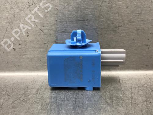 Sensor electrónico TOYOTA COROLLA Estate (_E21_) 1.8 Hybrid (ZWE211W) (122 hp) 32352146