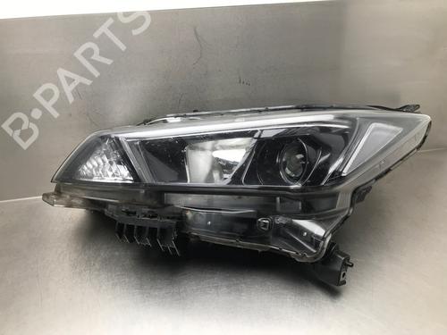 Used Left headlight NISSAN LEAF (ZE1) Electric (150 hp) 32302511