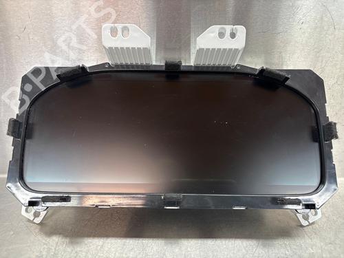 Used Instrument cluster KIA STONIC (YB) 1.0 T-GDi Eco-Dynamics+ (101 hp) 32175488
