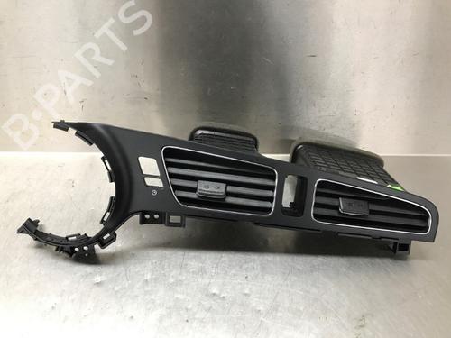 Used Air vent KIA CEE'D Sportswagon (JD) 1.6 GDI (135 hp) 16733855